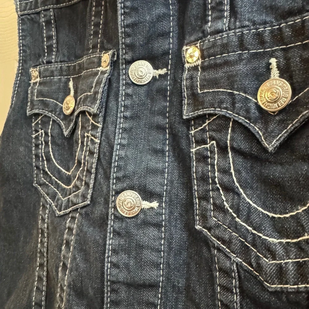True Religion World Tour Denim Trucker Vest Dark Wash Horseshoe Pocket Y2K Biker